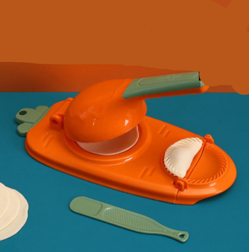 Orange kitchen tool with green accents on a blue background, labeled 'Red' and '*2'.