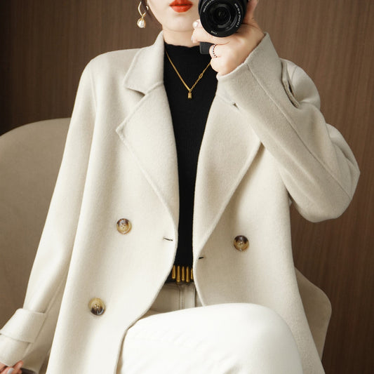 Graceful and Fashionable Trendy Women's Coat