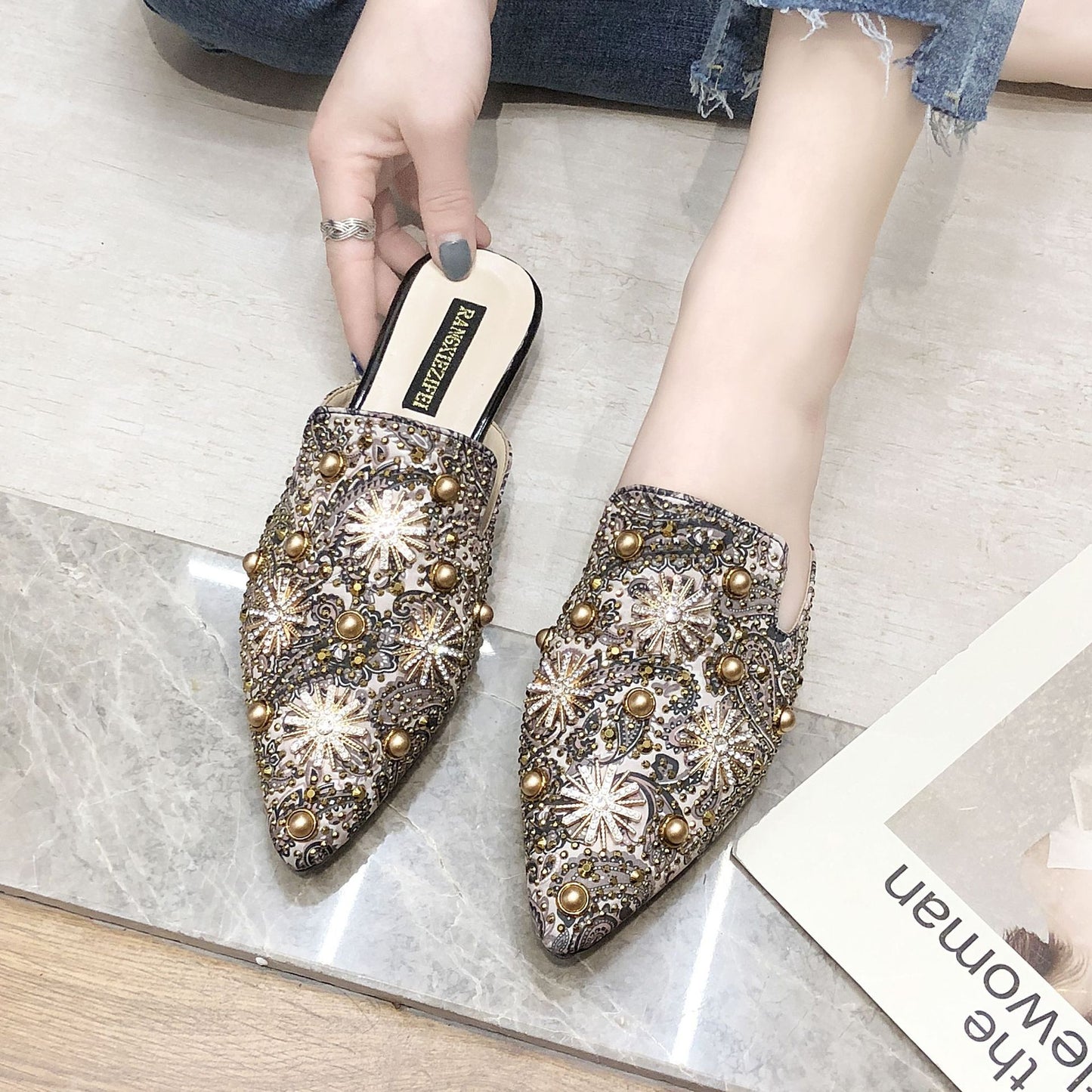 Baotou Half Slippers Women Flat Pointed Lazy Sandals And Slippers