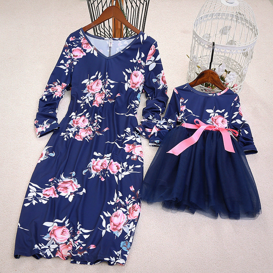 Matching Mother-Daughter Long Sleeve Floral Dresses