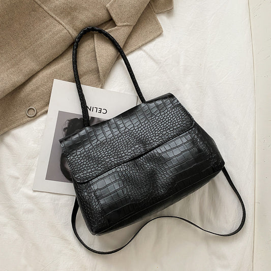 Retro New Trendy Fashion All-match Messenger Bag Net Red Texture Shoulder Bag