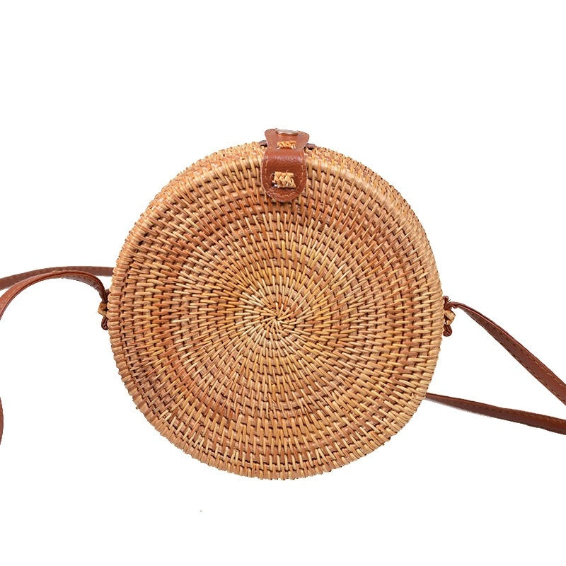 One-Shoulder Diagonal Basket Flap Round Woven Bag