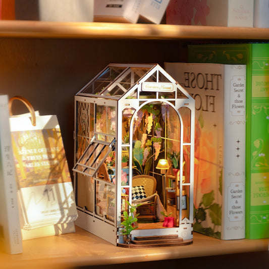 Robotime Rolife Garden House Book Nook Kit - DIY Miniature Dollhouse
