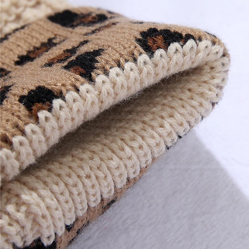 Leopard Print Cuffed Knitted Hat for Women