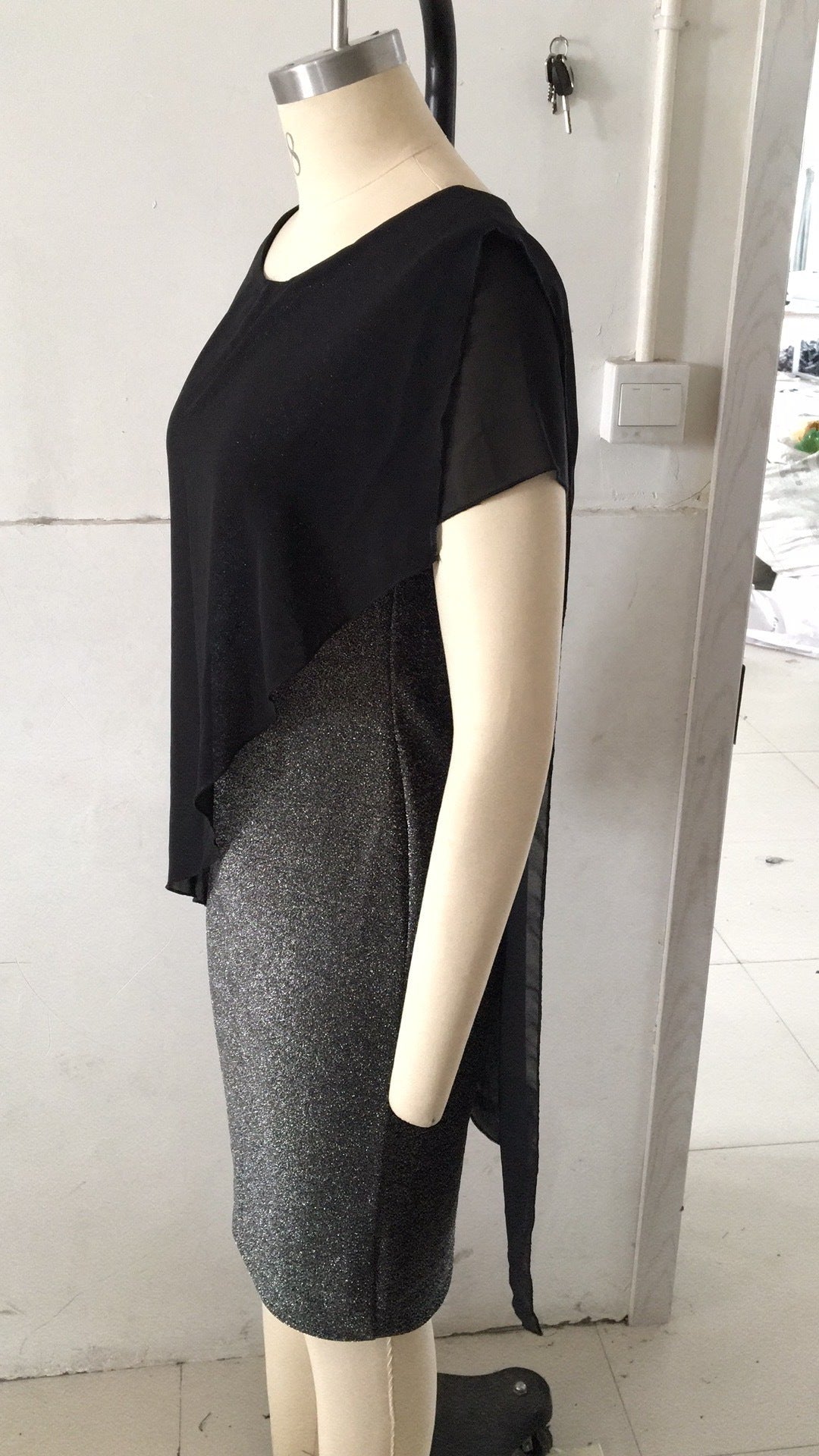 European and American Plus Size Solid Color Chiffon Midi Dress with Petal Sleeves