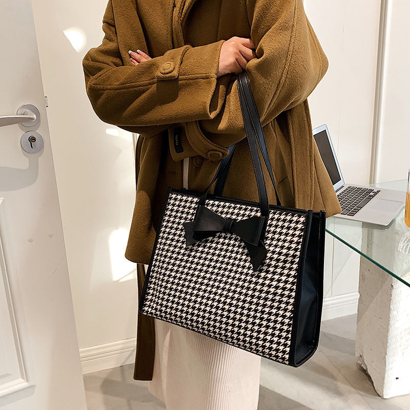 Bow Houndstooth Trendy Women's Shoulder Bag
