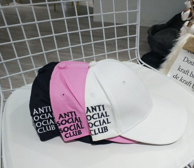 Men’s Embroidered Dome Baseball Cap