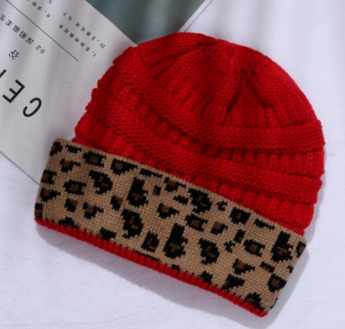 Leopard Print Cuffed Knitted Hat for Women
