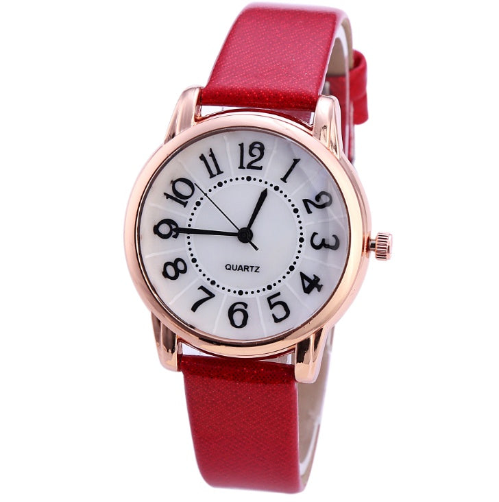 Women’s Simple Dial Leather Strap Quartz Watch