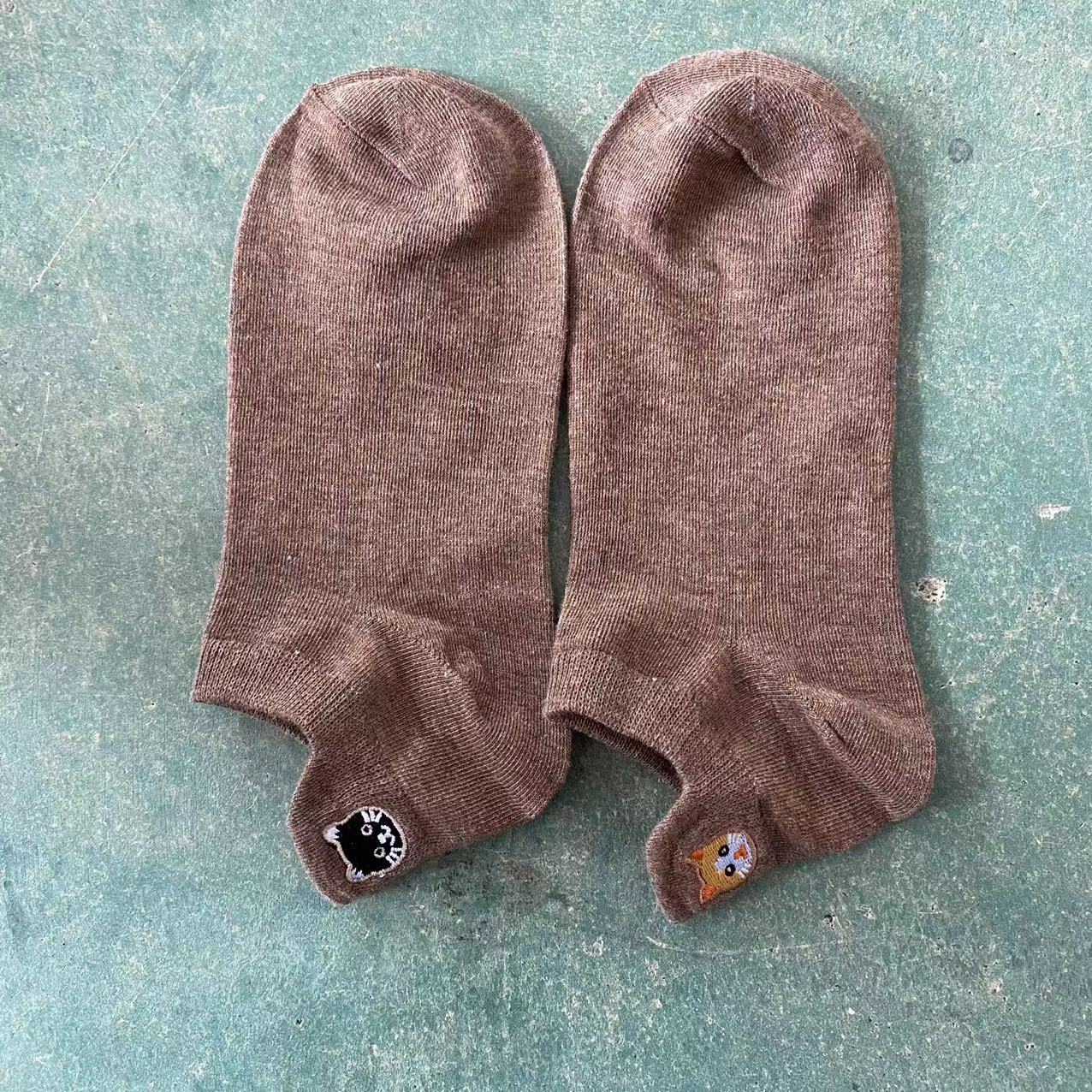 Spring Mesh Breathable Heel Embroidered Cat Women's Boat Socks