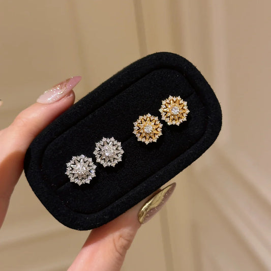 Retro Diamonds Sun Asterism Pendant Compass Earings Set