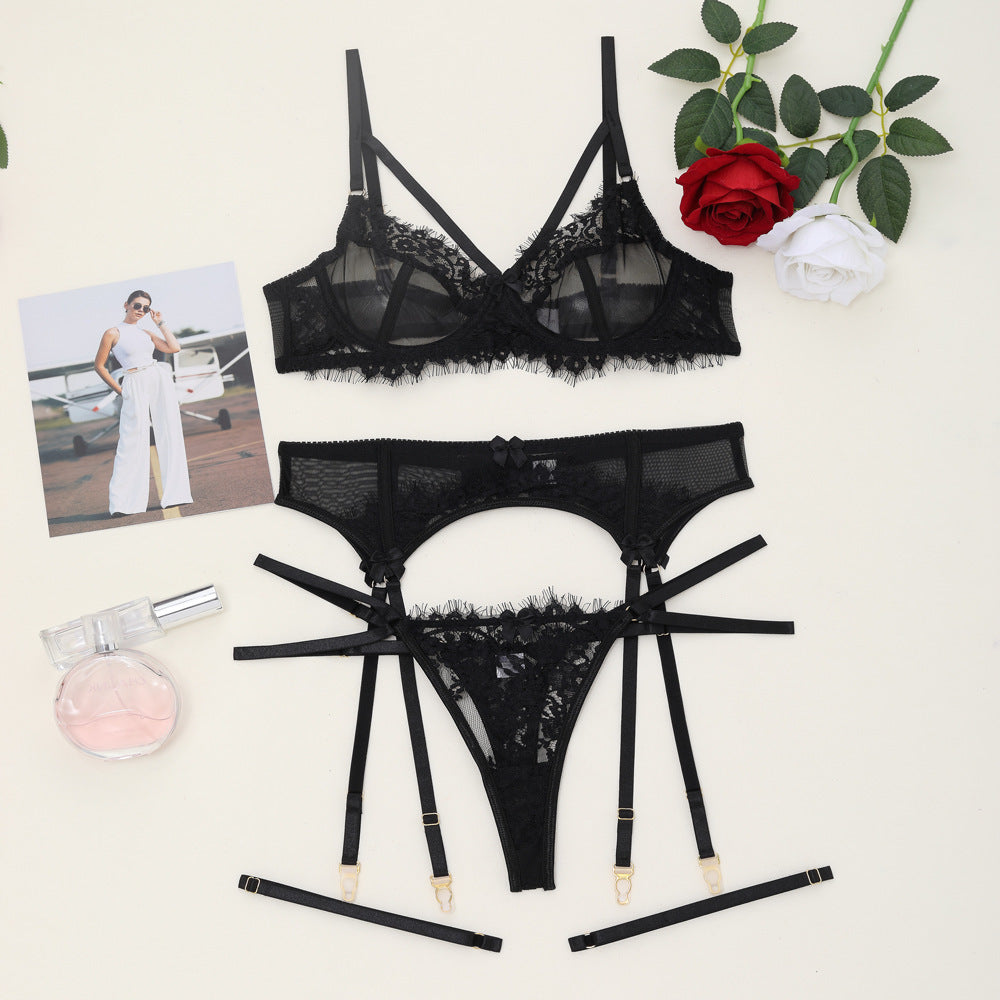Women's Bra and Garter Lace Set – Elegant and Versatile