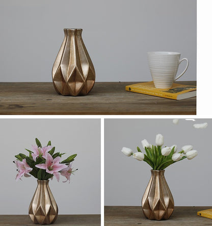 Nordic Light Luxury Ceramic Vase – Retro Gold