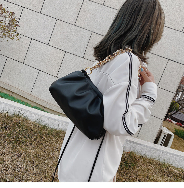 Ladies shoulder shoulder cloud bag