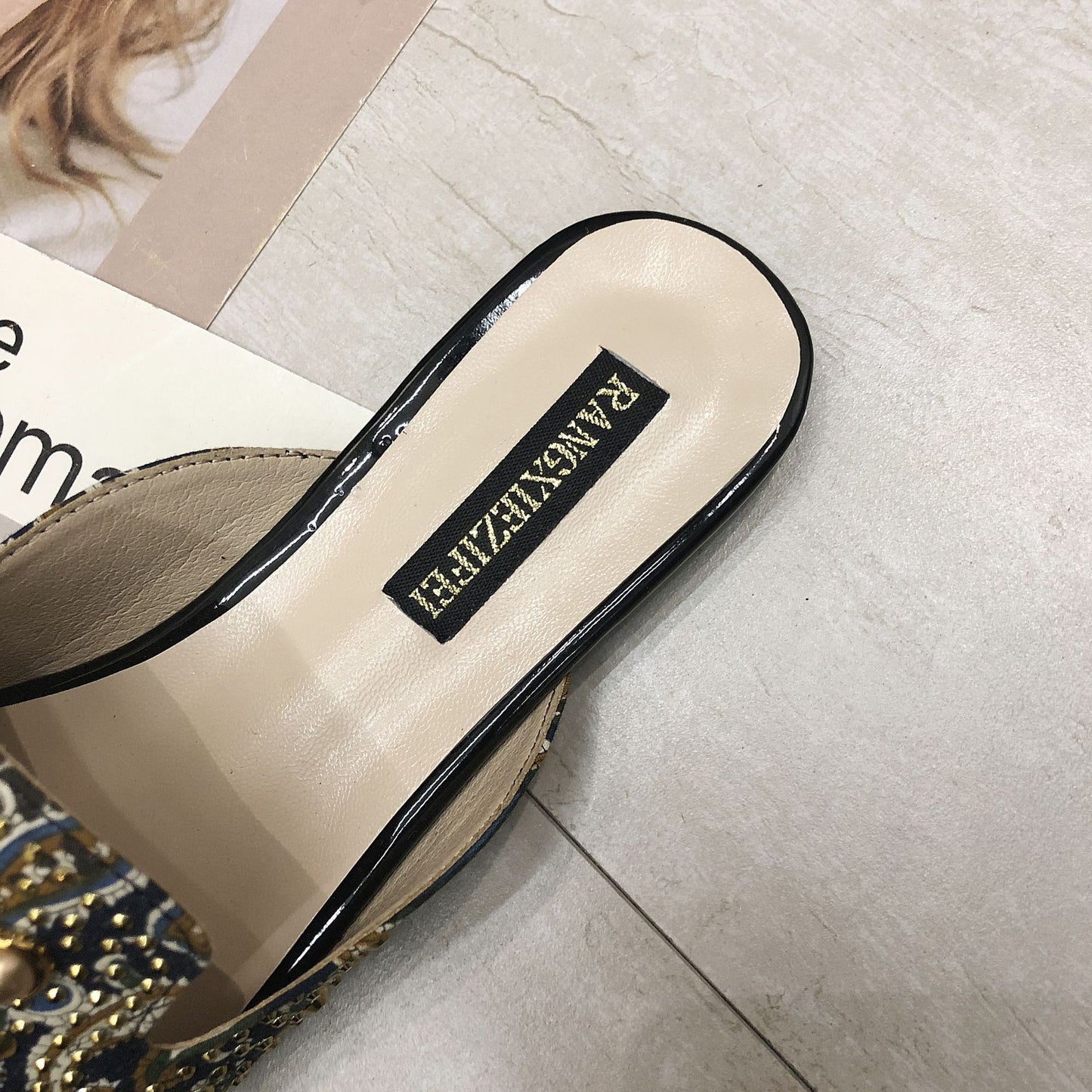 Baotou Half Slippers Women Flat Pointed Lazy Sandals And Slippers