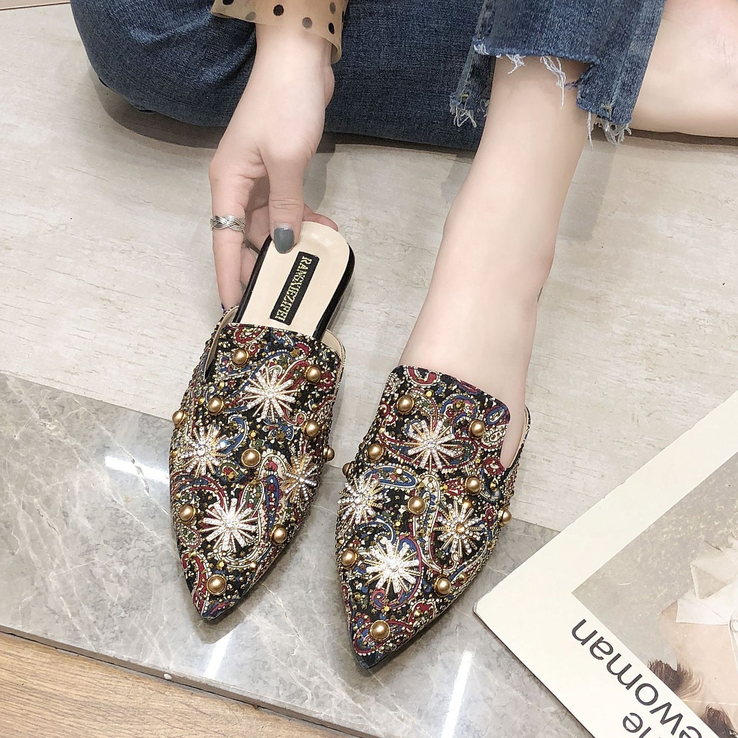Baotou Half Slippers Women Flat Pointed Lazy Sandals And Slippers