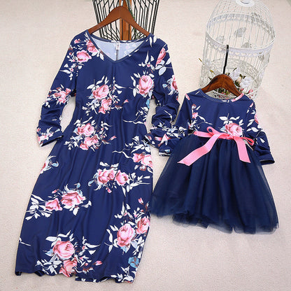 Matching Mother-Daughter Long Sleeve Floral Dresses