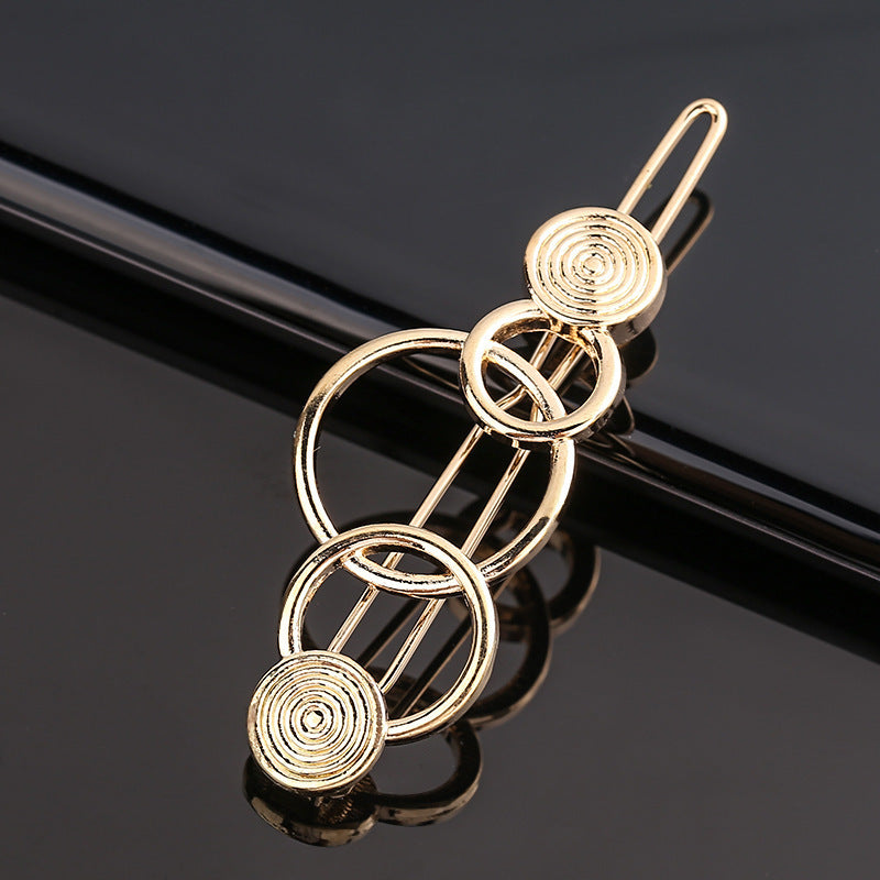 Fashion Metal Love Heart Hair Clip - Elegant Star Round Barrette