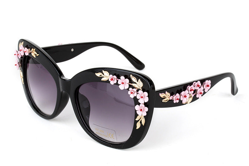 Women’s Flower Frame Sunglasses