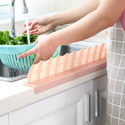 Waterproof Baffle For Kitchen Suction Cup Sink
