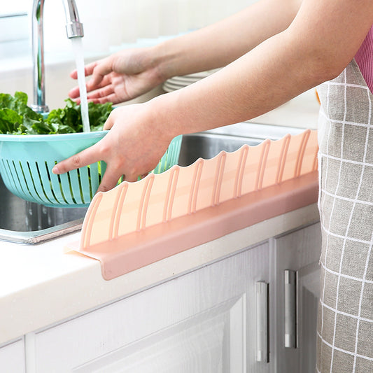 Waterproof Baffle For Kitchen Suction Cup Sink