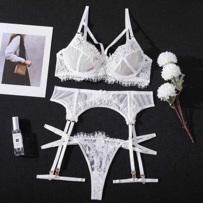 Women's Bra and Garter Lace Set – Elegant and Versatile