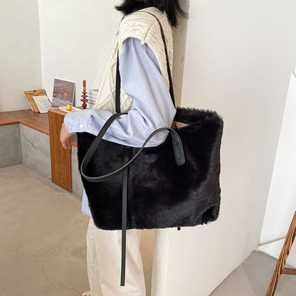 Large-capacity Fashion Single-handle Shoulder Bag