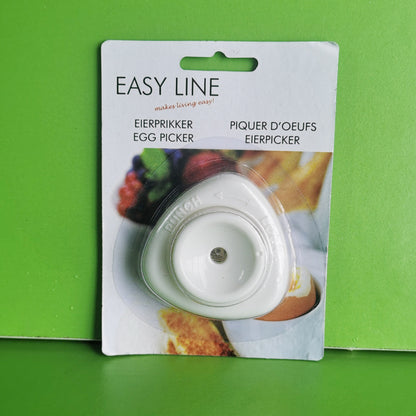 Egg picker packaging with 'Easy Line' branding on a green background