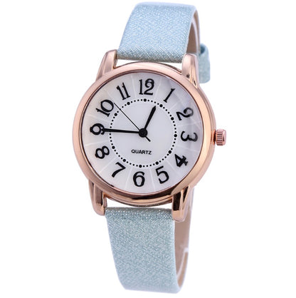 Women’s Simple Dial Leather Strap Quartz Watch
