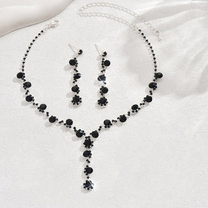 Fashion Crystal Necklace Ear Stud Bracelet Jewelry Accessories