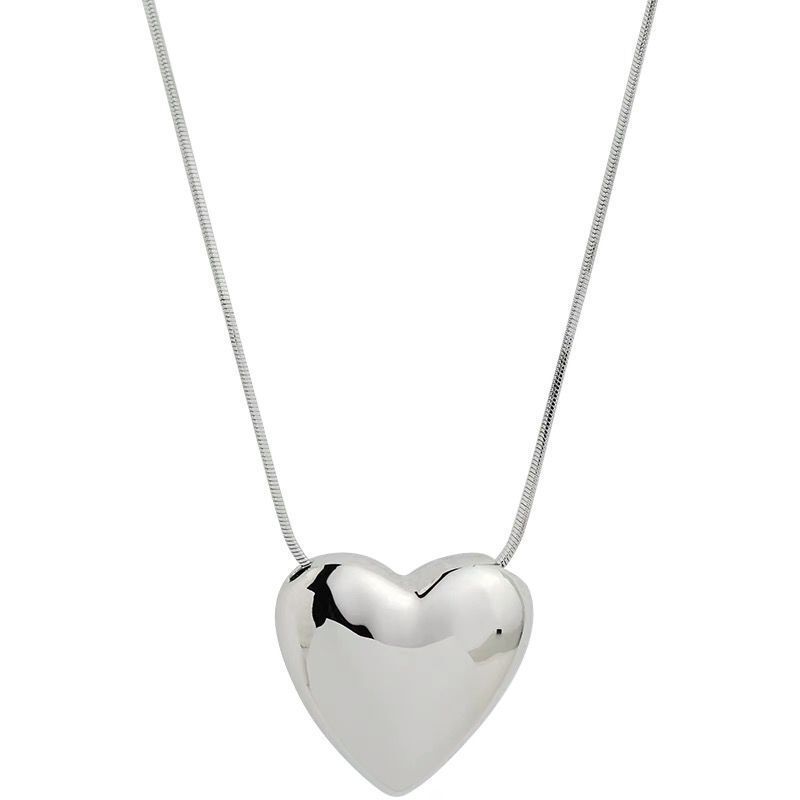 Silver Heart Pendant Necklace Female Summer Simple