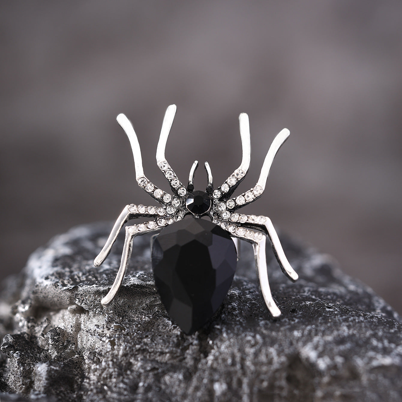 Halloween Spider Ring with Rhinestone