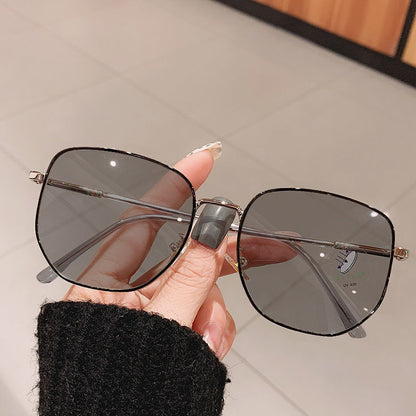 Color Changing Glasses Women's Myopia Can Be Equipped With Degrees