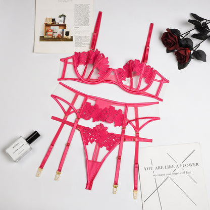Embroidered Thong Lingerie Set – Elegant and Feminine